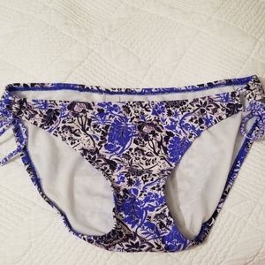 Athleta swim bottom size Medium like new